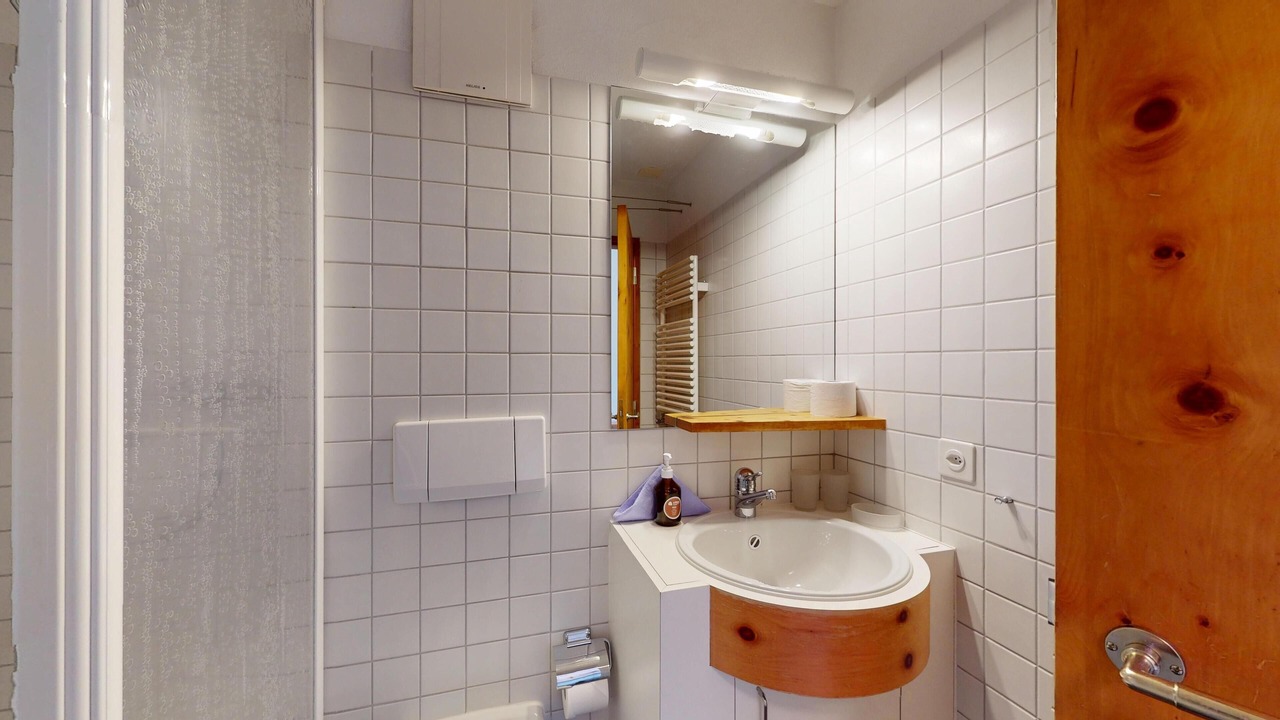 Photo of Bathroom in Silvaplana