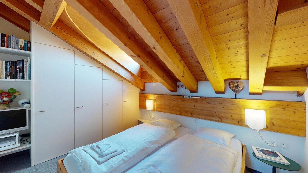 Photo of Bedroom in Silvaplana