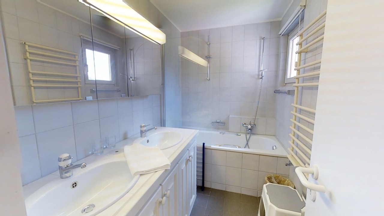 Photo of Bathroom in Surlej