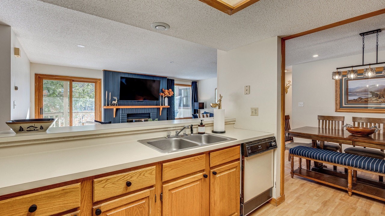 Photo of Others in Lincoln