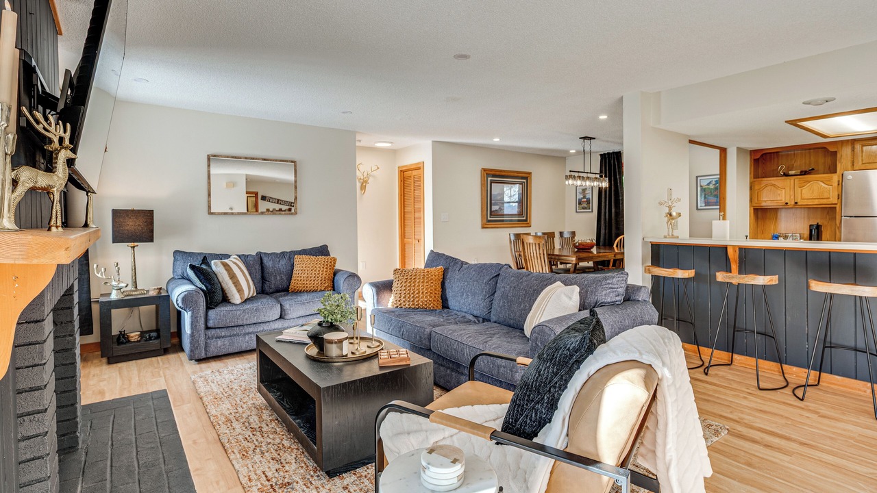 Photo of Others in Lincoln