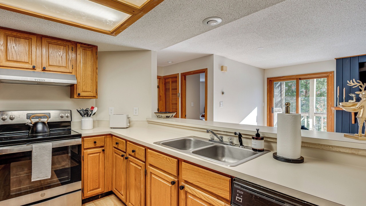 Photo of Others in Lincoln