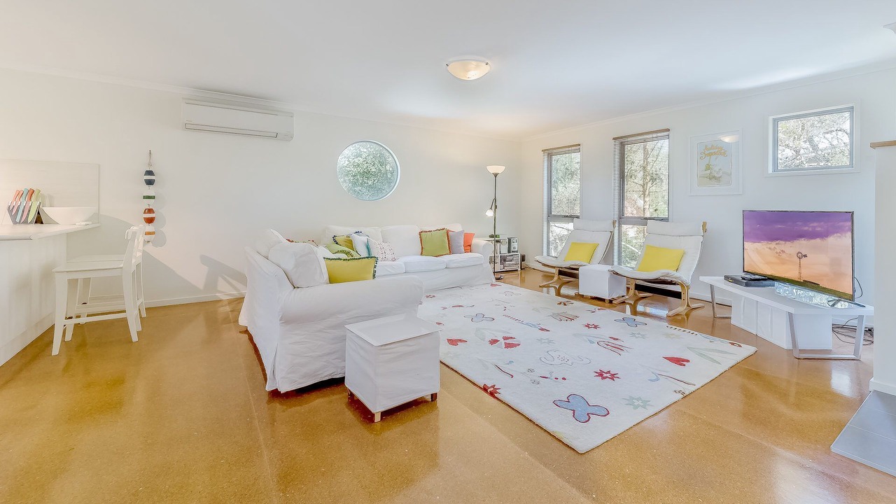 Photo of Livingroom in Inverloch