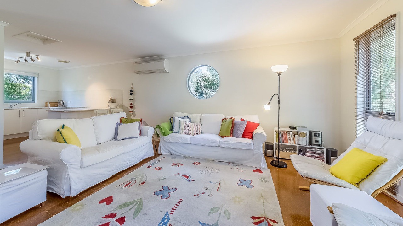 Photo of Livingroom in Inverloch