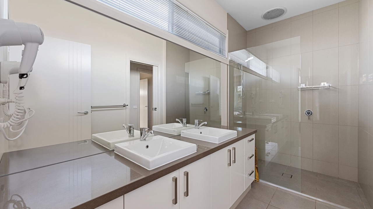 Photo of Bathroom in Inverloch