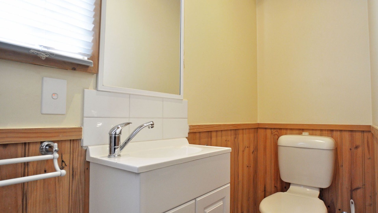 Photo of Bathroom in Inverloch