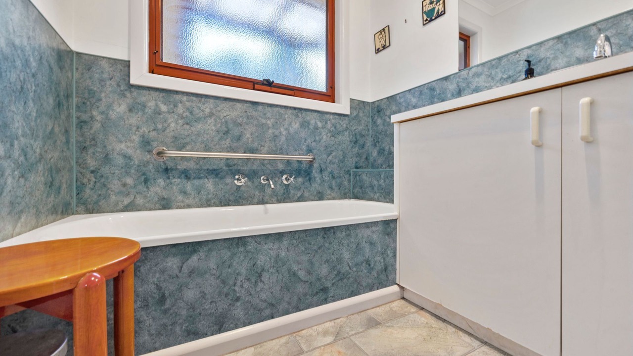 Photo of Bathroom in Inverloch