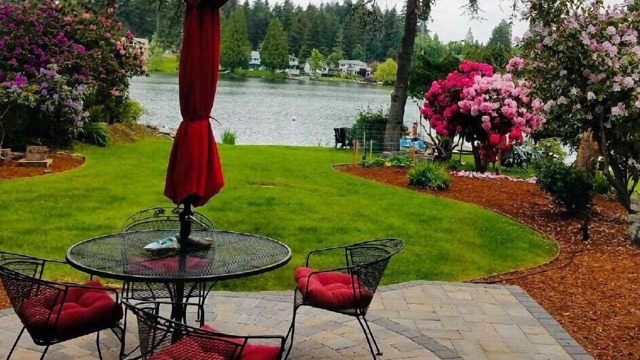 Photo of Others in Federal Way