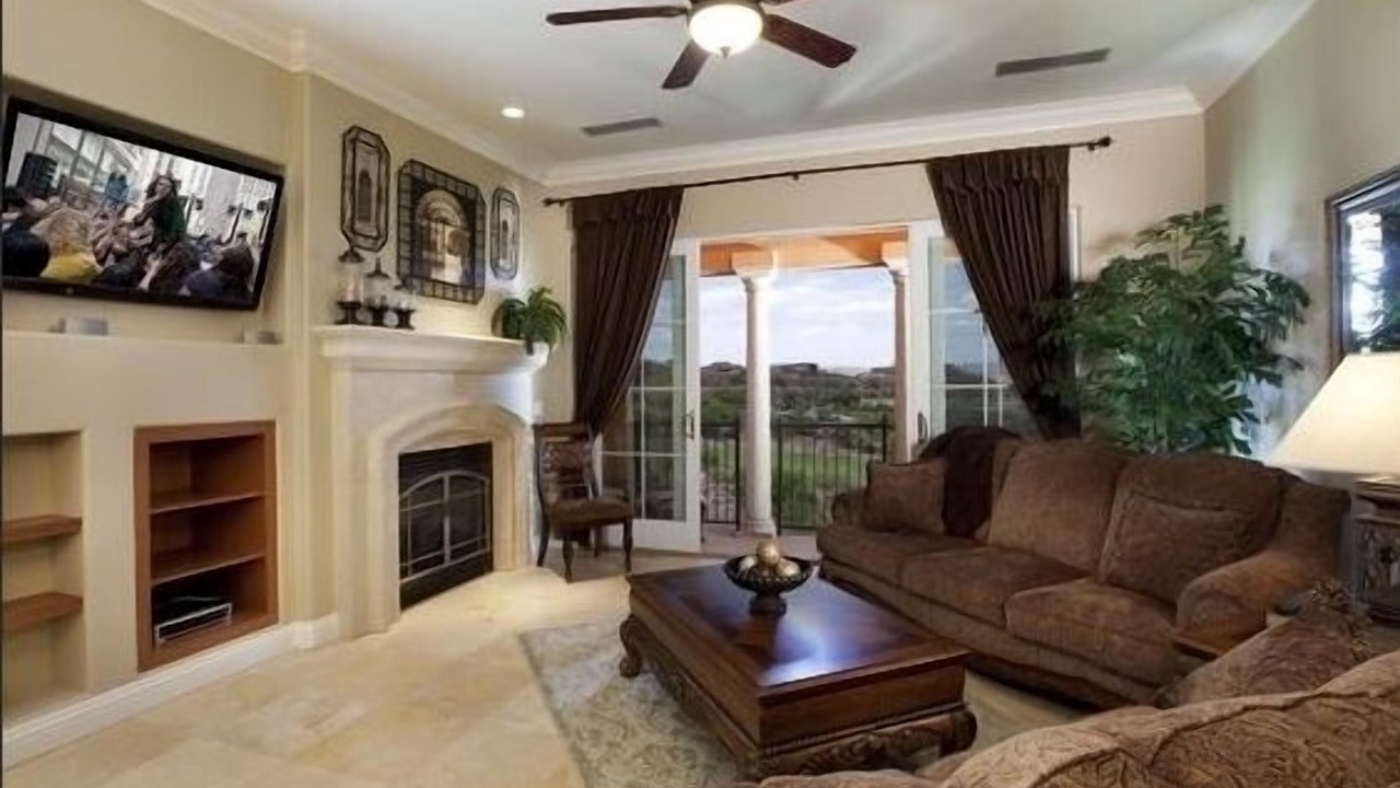 Photo of Livingroom in Lake Las Vegas
