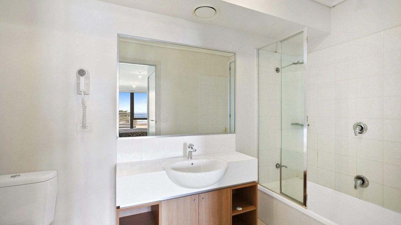 Photo of Bathroom in Lorne