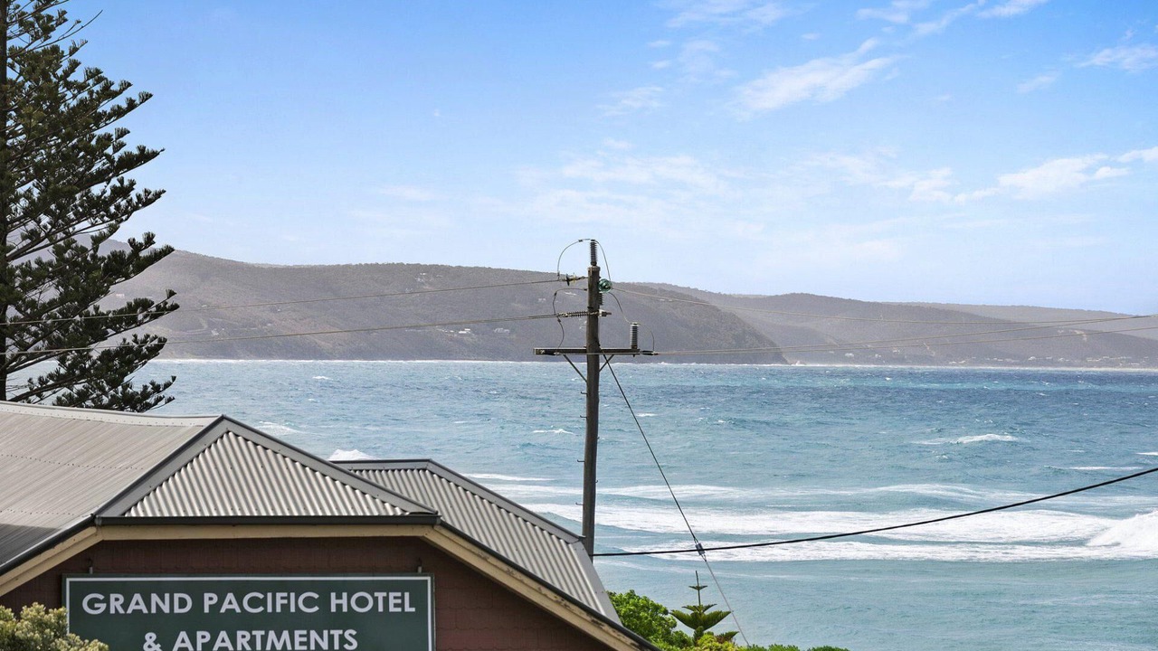 Photo of Others in Lorne