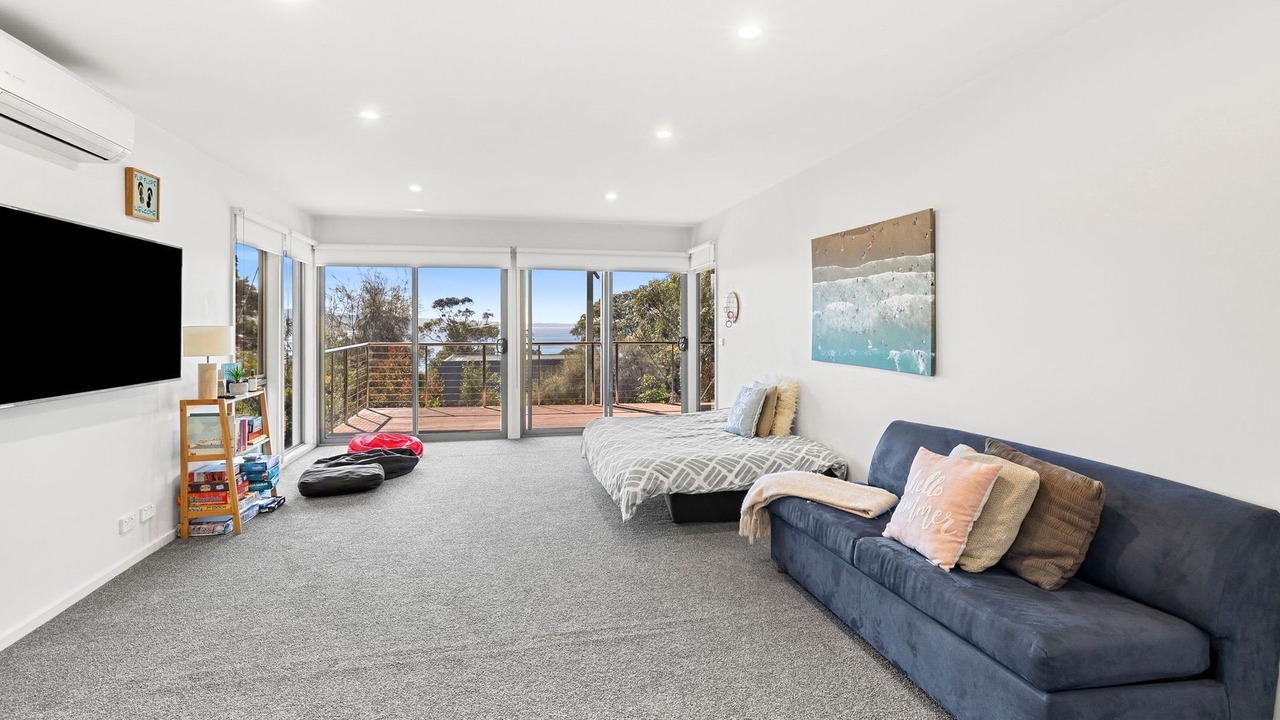 Photo of Livingroom in Lorne