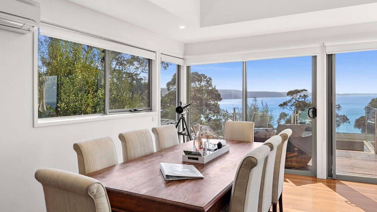 Photo of Others in Lorne