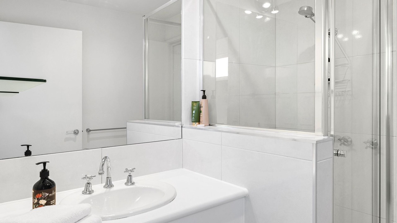 Photo of Bathroom in Lorne