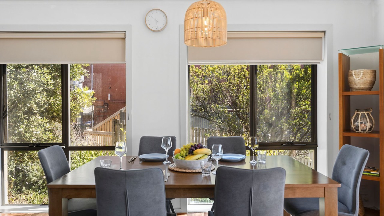 Photo of Others in Lorne