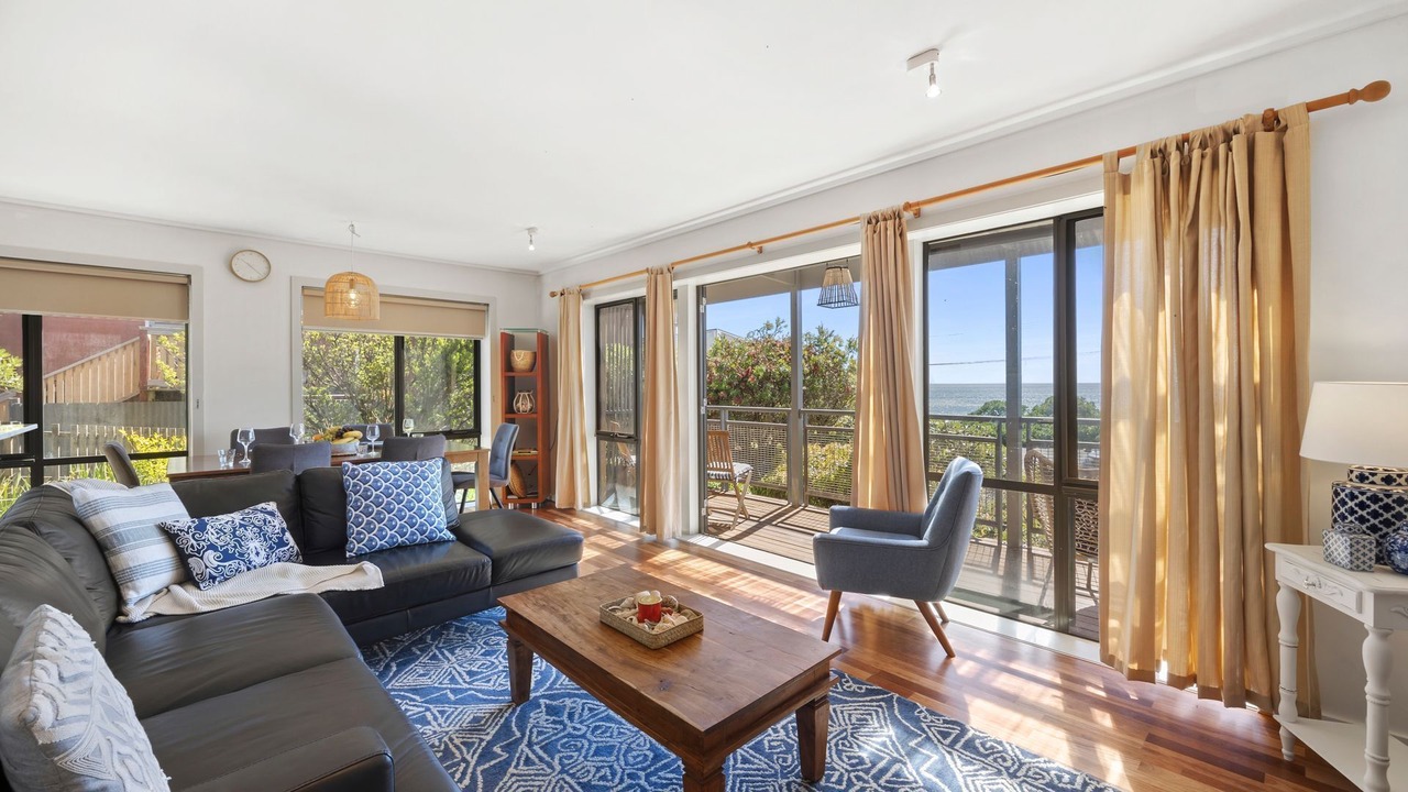 Photo of Livingroom in Lorne