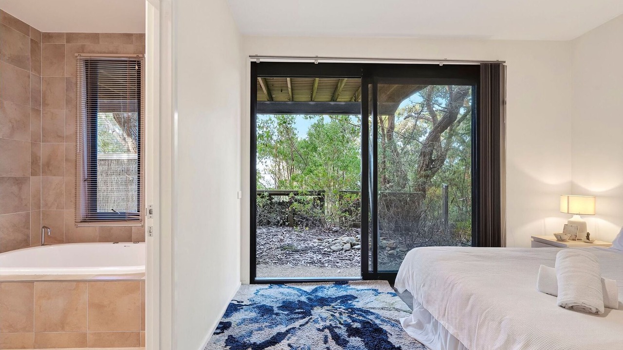 Photo of Bedroom in Skenes Creek