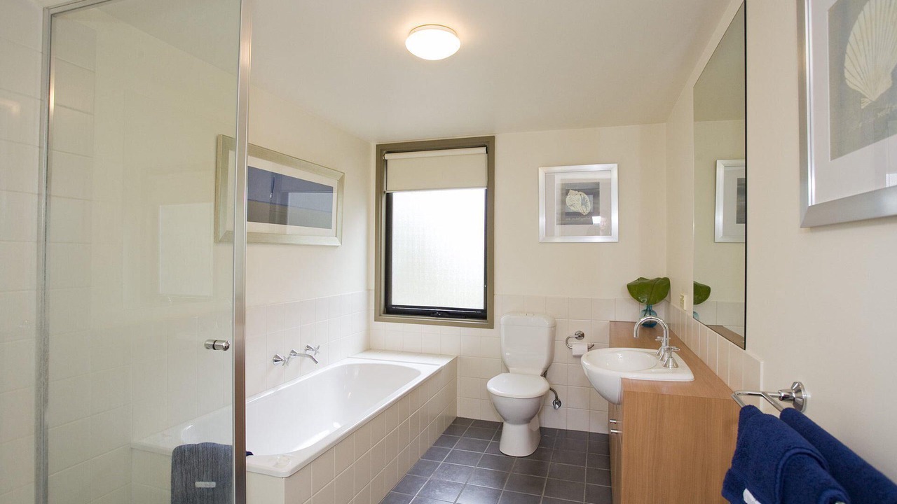 Photo of Bathroom in Anglesea