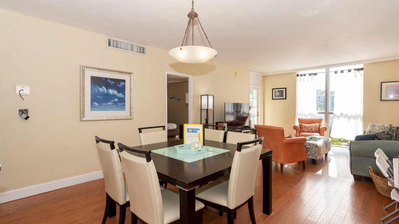 Photo of Others in Hollywood South Central Beach