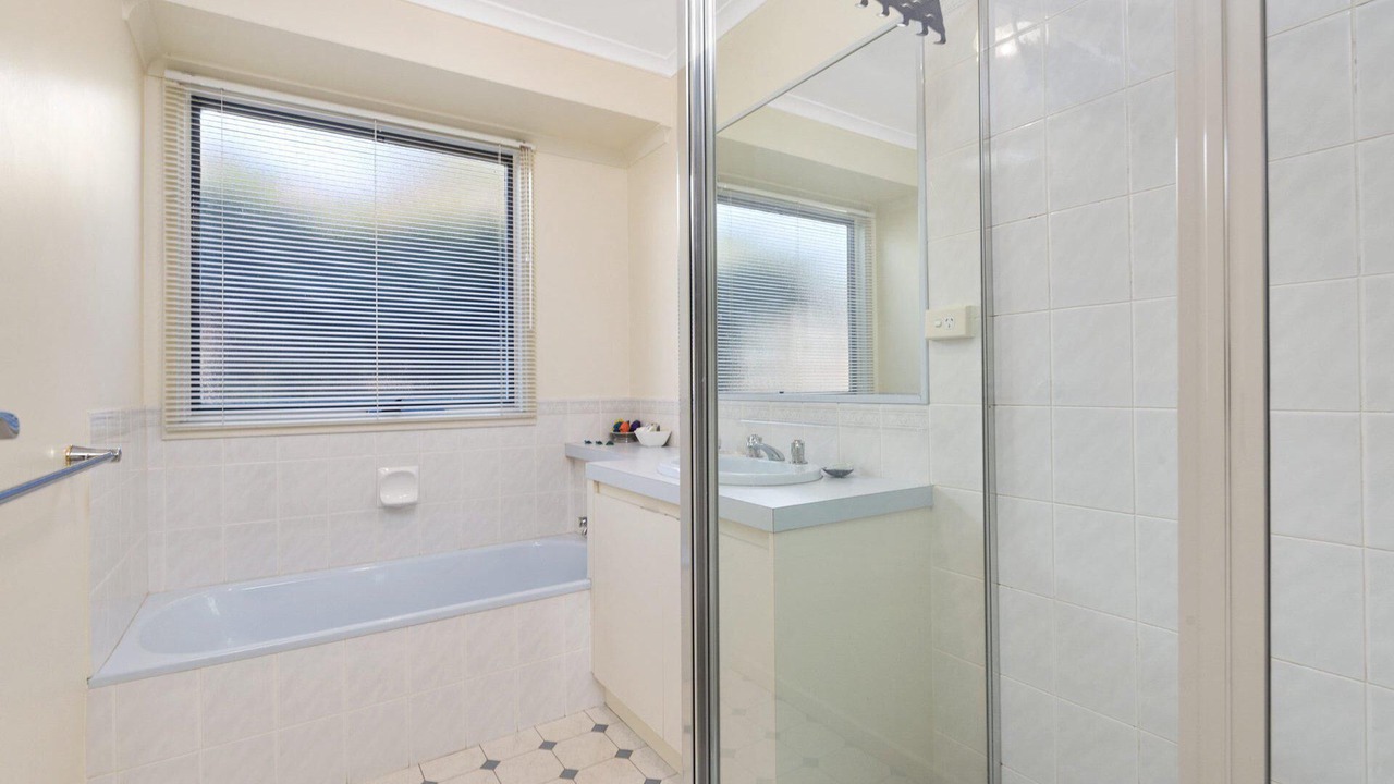 Photo of Bathroom in Apollo Bay