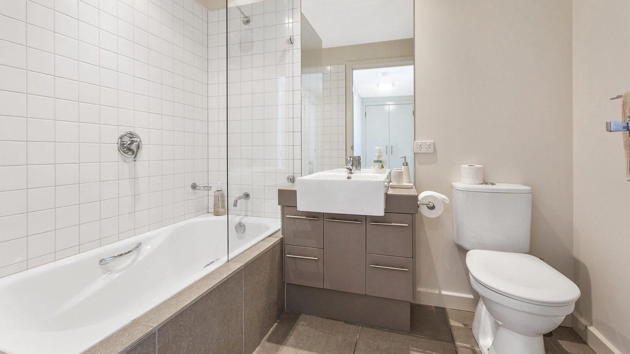 Photo of Bathroom in Lorne