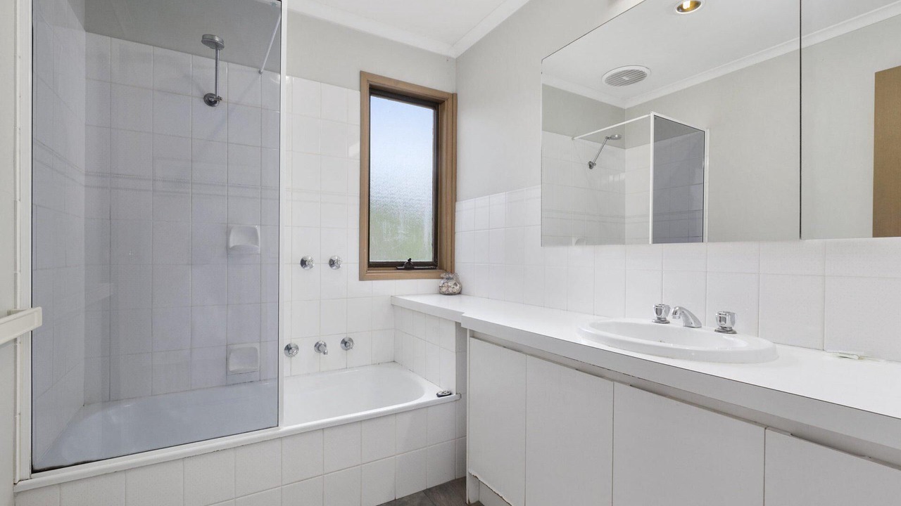 Photo of Bathroom in Apollo Bay