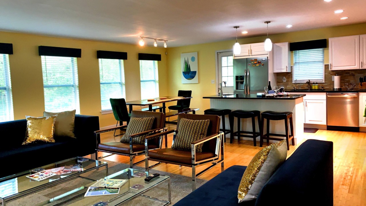 Photo of Bedroom in Wooded Estates
