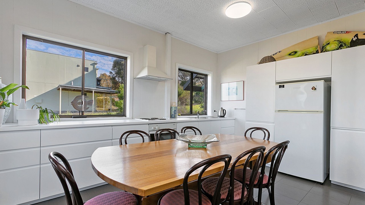 Photo of Kitchen in Skenes Creek