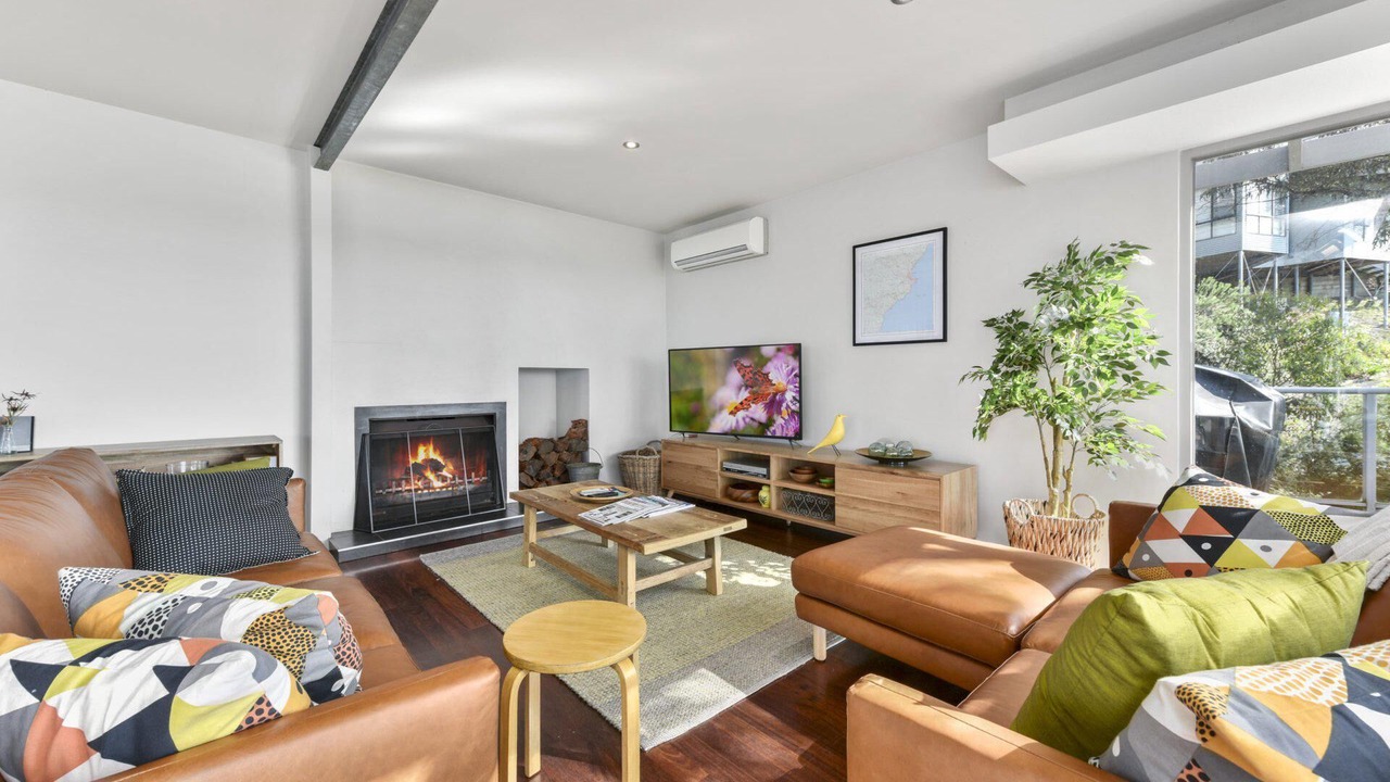 Photo of Livingroom in Lorne