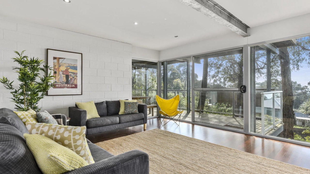 Photo of Livingroom in Lorne