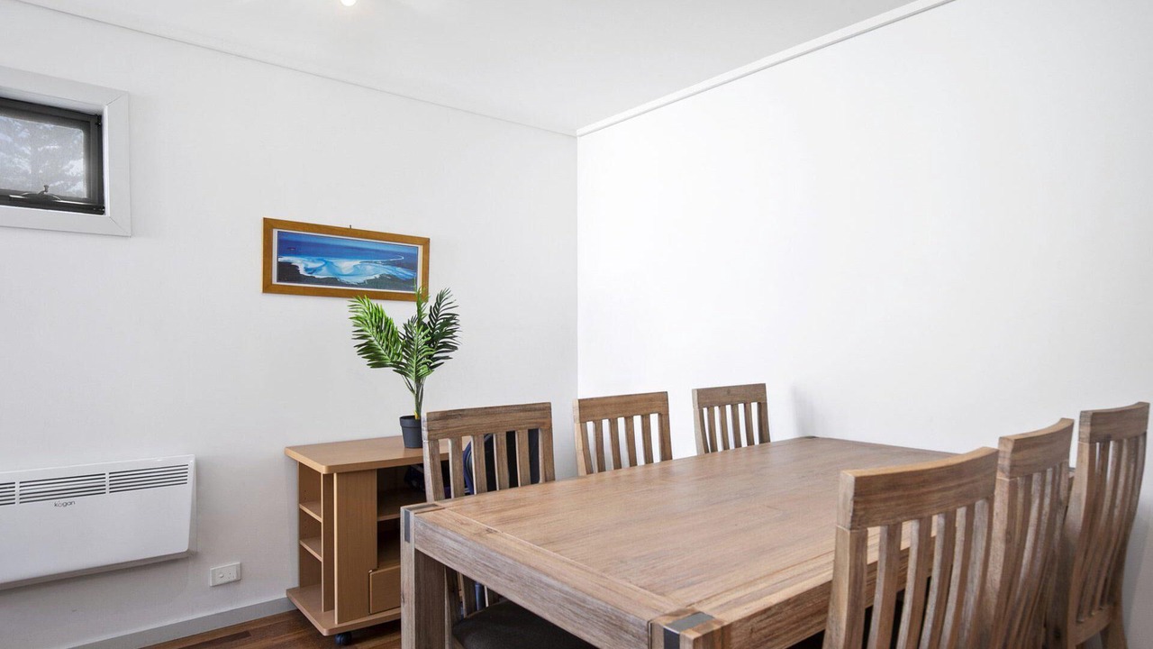 Photo of Others in Lorne