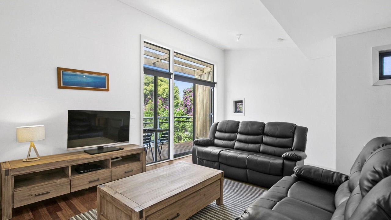 Photo of Livingroom in Lorne