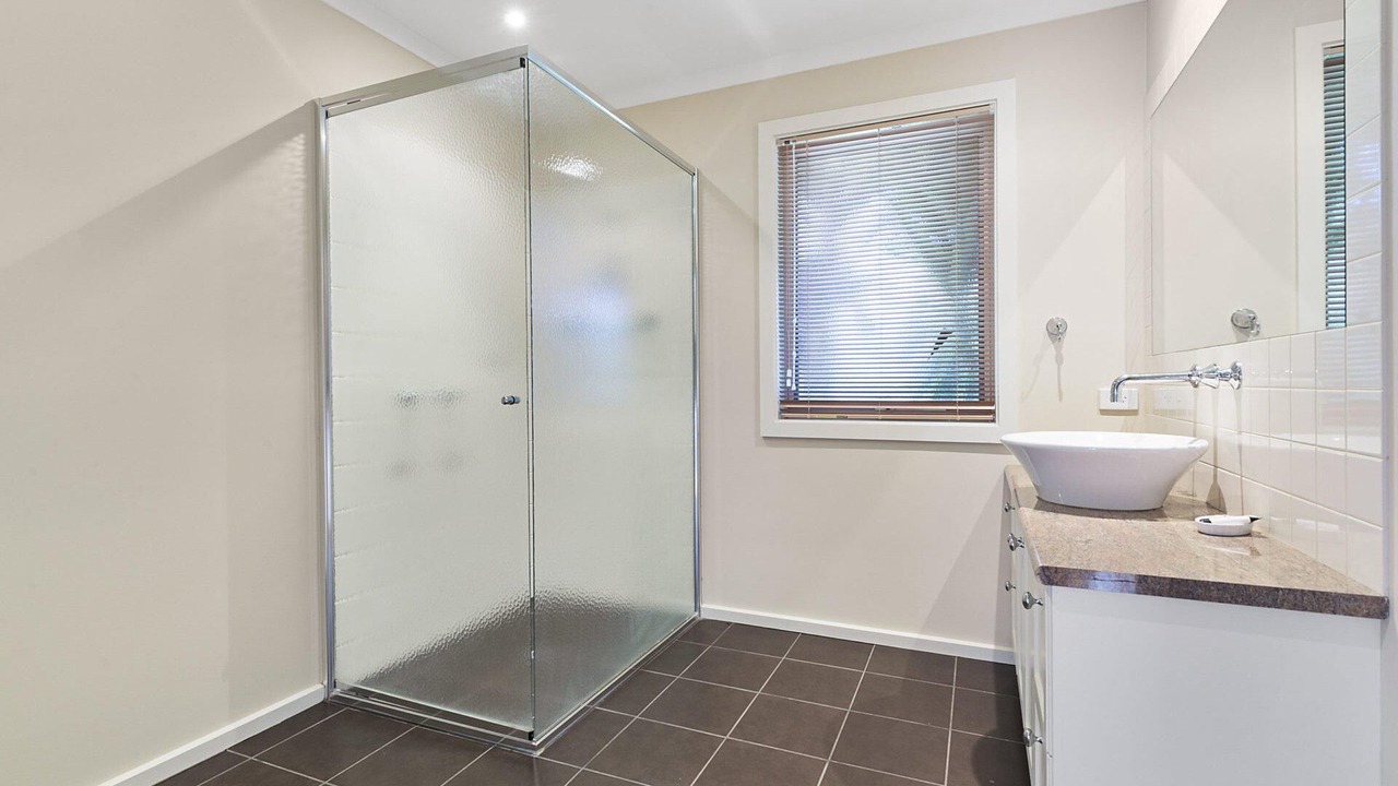 Photo of Bathroom in Apollo Bay