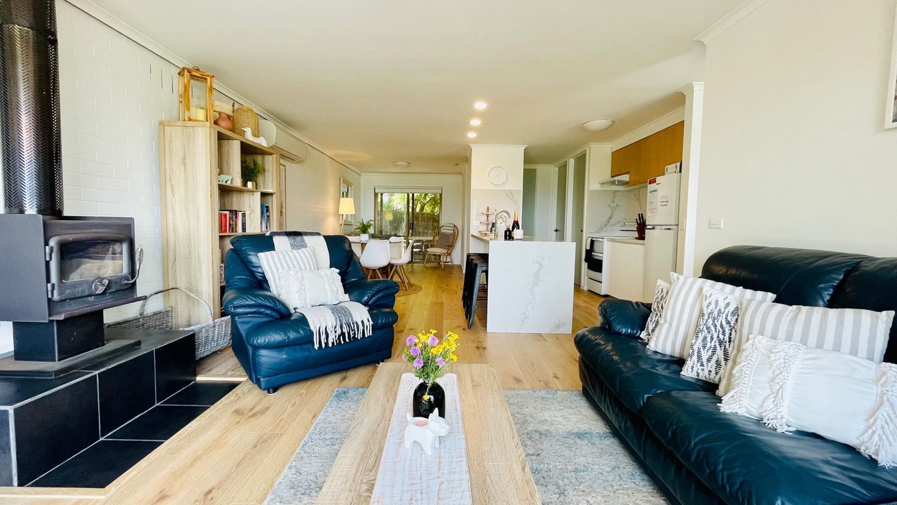 Photo of Livingroom in Lorne