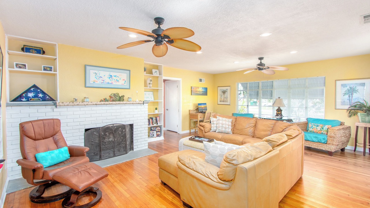 Photo of Bedroom in Bay Esplanade