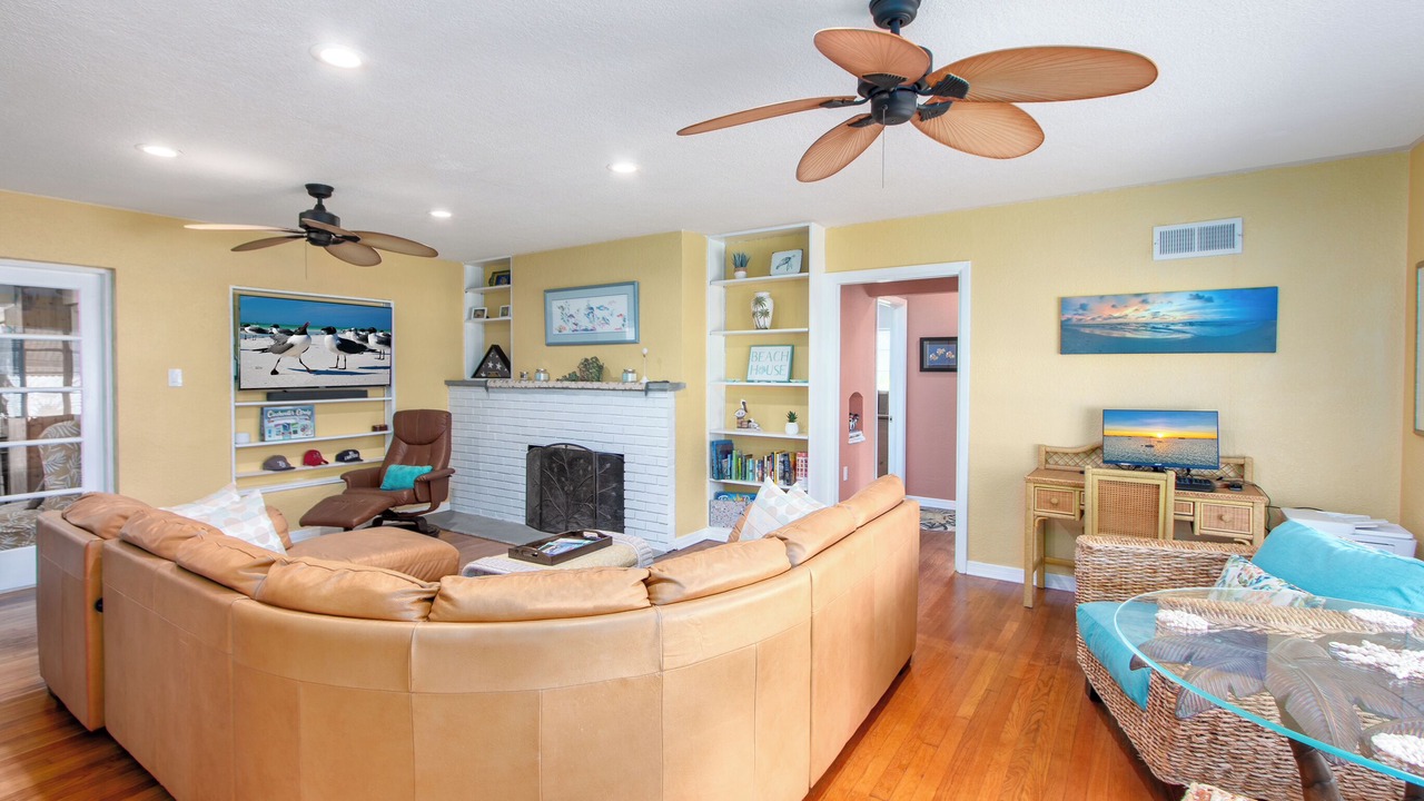 Photo of Bedroom in Bay Esplanade