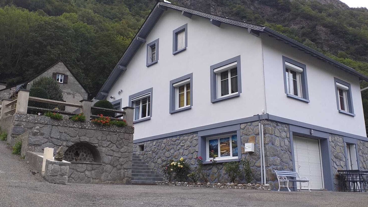 Photo of Outdoor in Gedre