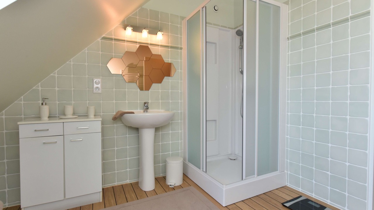 Photo of Bathroom in Nesle-le-Repons