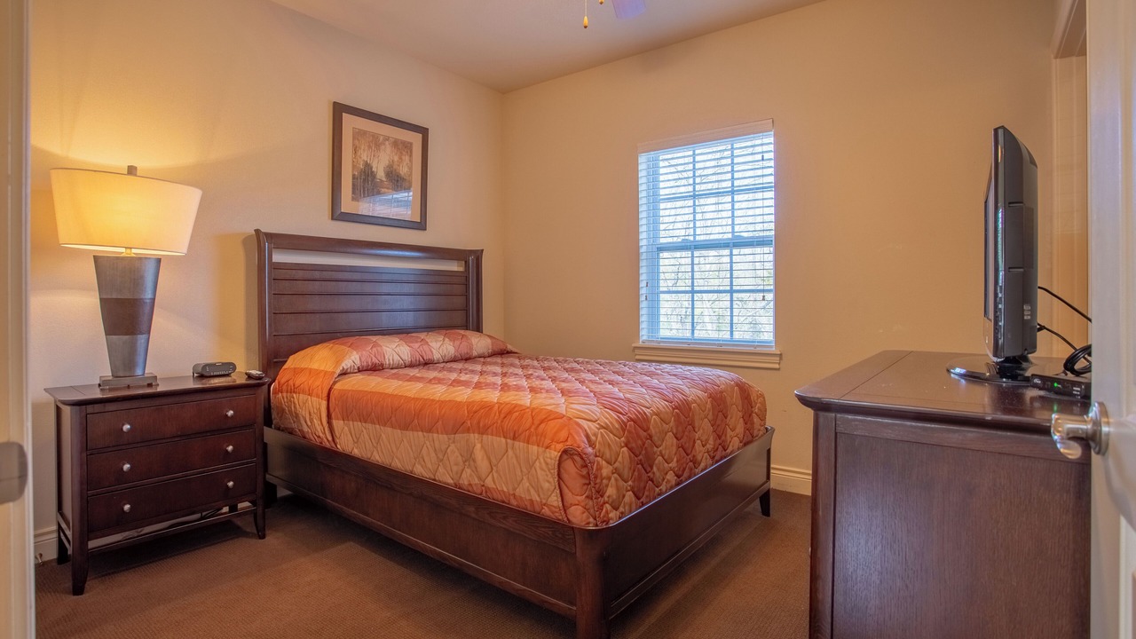 Photo of Bedroom in Branson