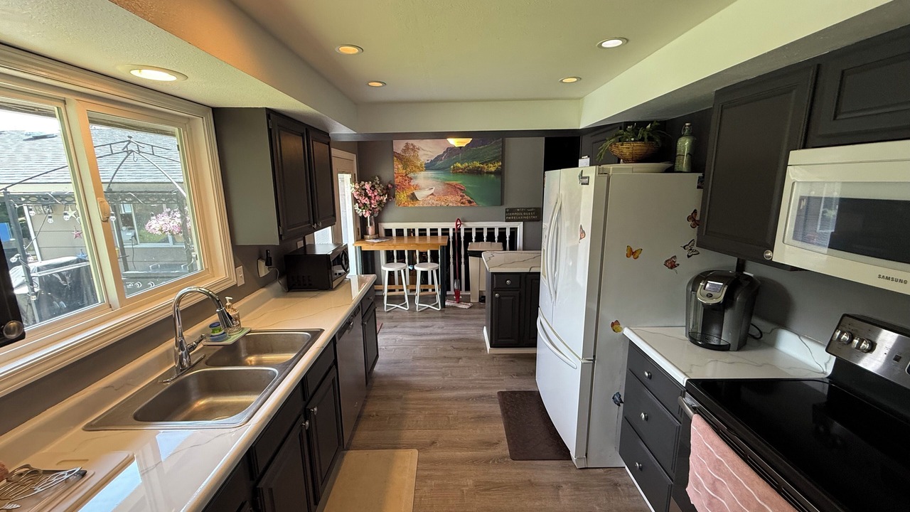 Photo of Kitchen in Fairwood