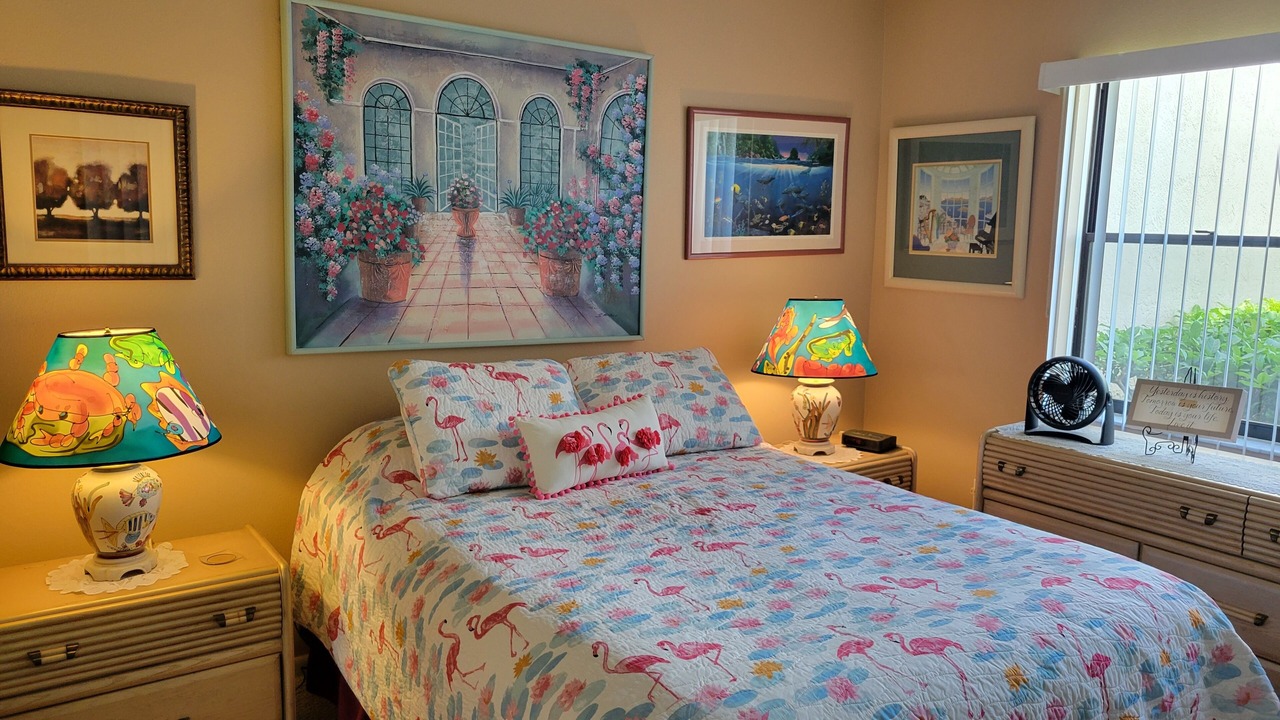 Photo of Bedroom in Oldsmar