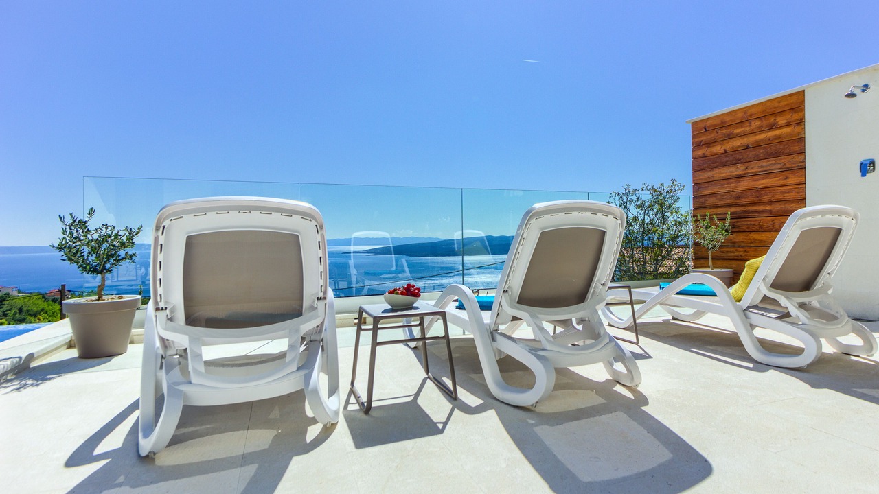 Photo of Patio Balcony in Bast