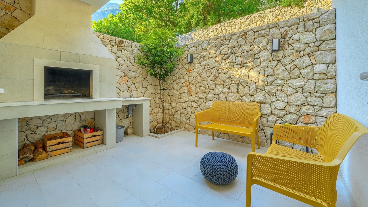Photo of Patio Balcony in Bast