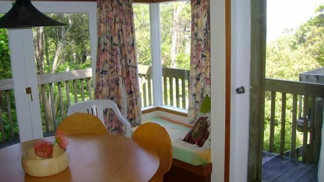 Photo of Others in Leigh