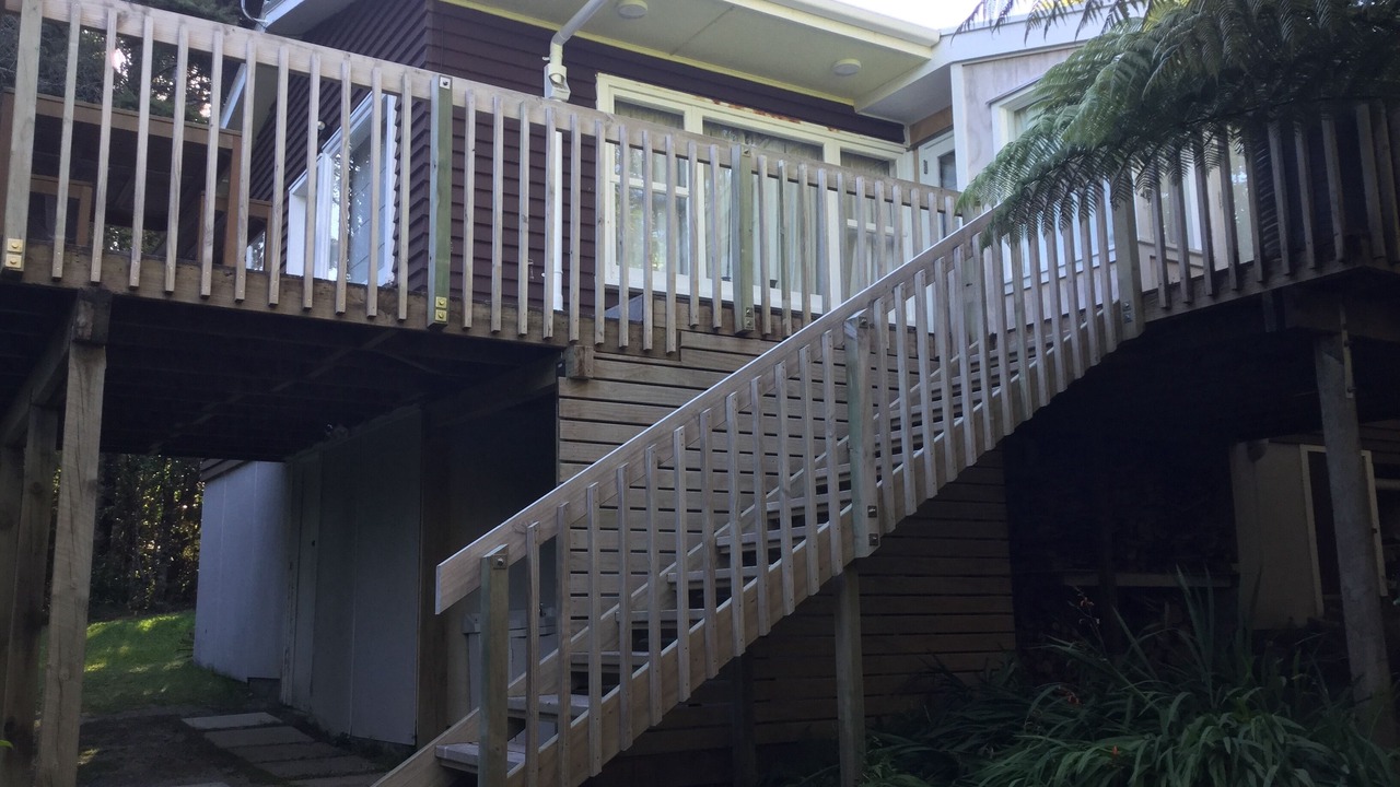 Photo of Outdoor in Leigh