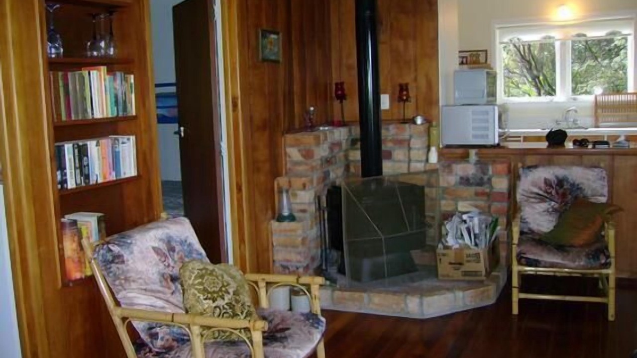 Photo of Livingroom in Leigh