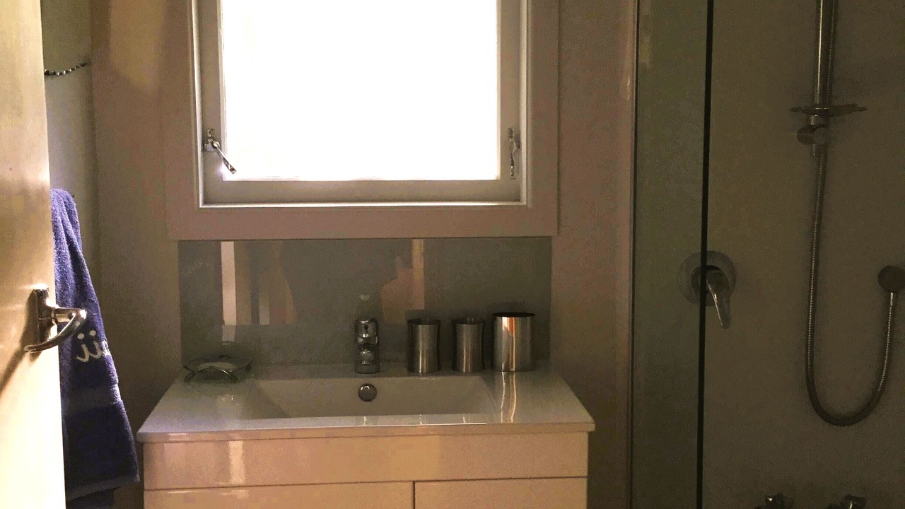 Photo of Bathroom in Leigh