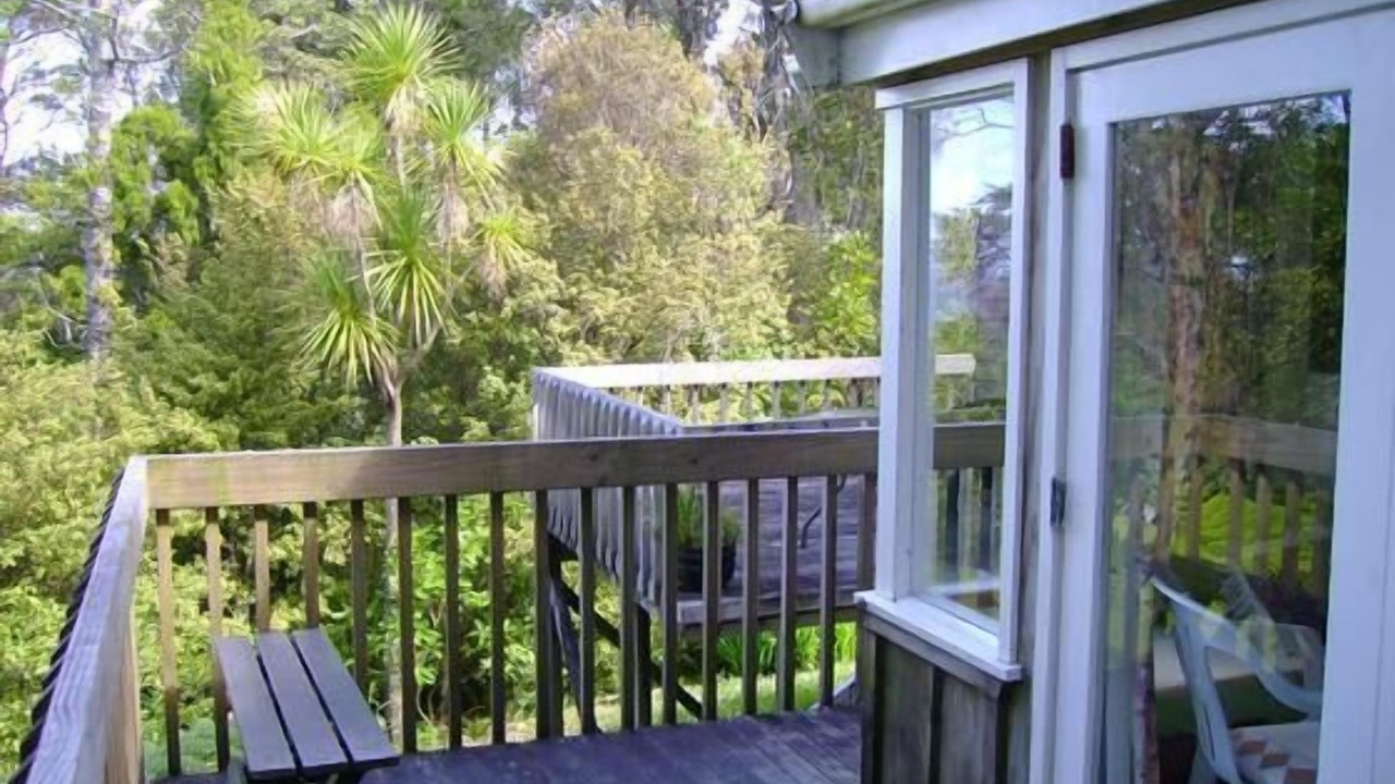 Photo of Others in Leigh