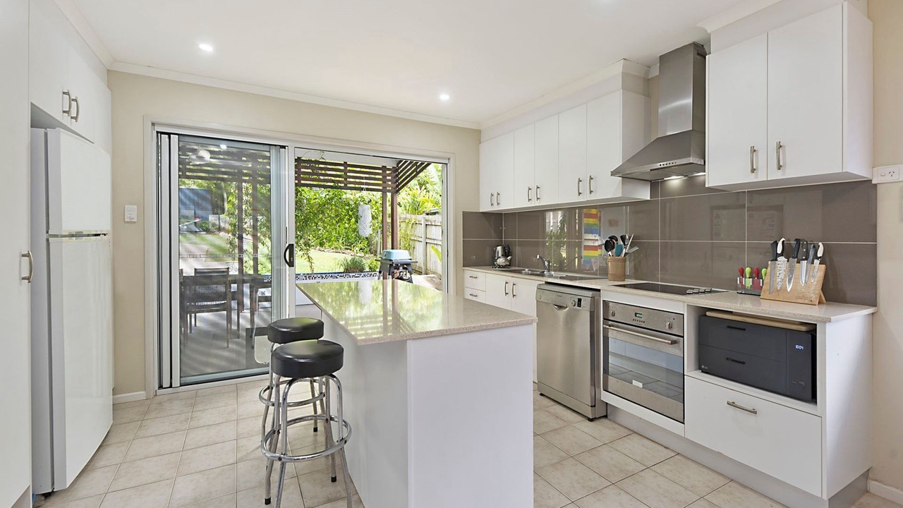 Photo of Kitchen in Moffat Beach