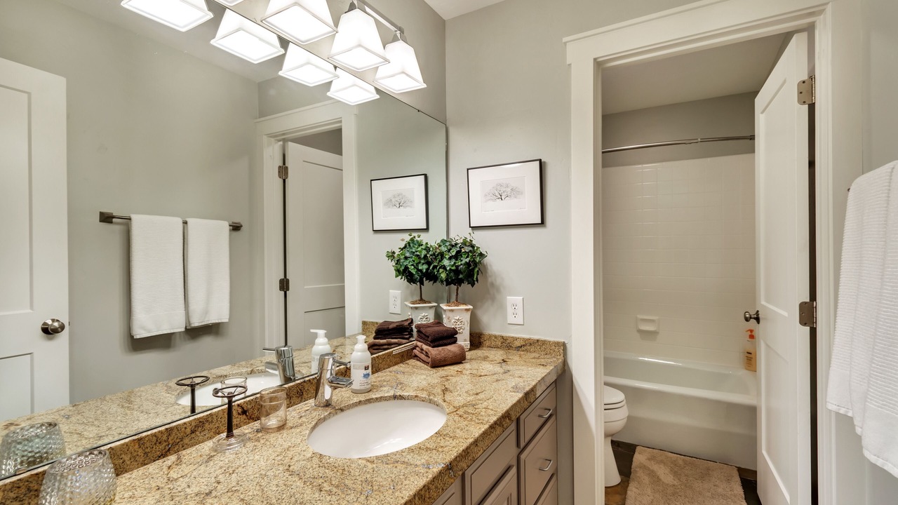 Photo of Bathroom in Cottonwood Heights